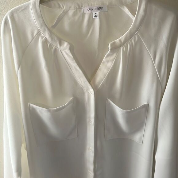 Daily Thread Size 2X Long Sleeve Blouse NWT - Picture 2 of 3